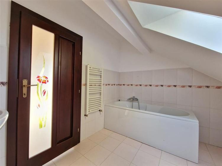 RECO Vila deosebita  in Santandrei cu teren generos - 28