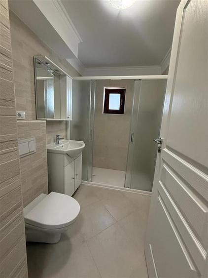 Apartament 2 camere renovat, etajul 2-Nicolina Belvedere - 8