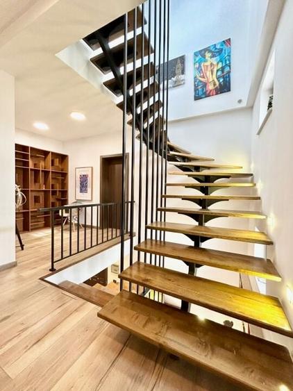 Penthouse with a generous terrace, with a superb view of Herastrau Park - 12