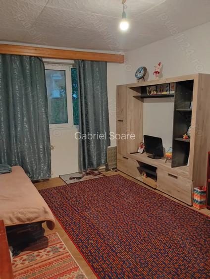 Apartament 2 camere vanzare micro 14