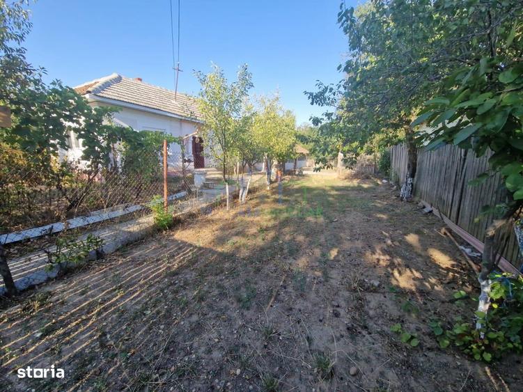 CASA DE VANZARE + TEREN - GINGIOVA DOLJ - 2