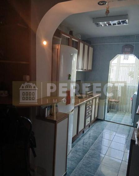 Zona PALTINIS, 58mp, 3 camere , AN 1986!! Pret 71000 euro!! - 10
