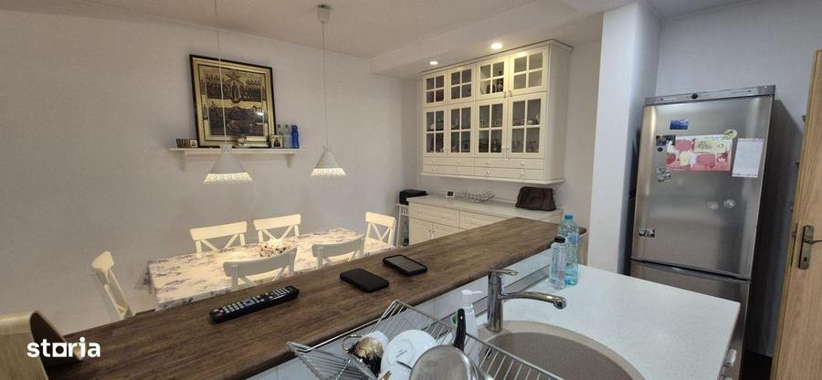 Casa de Vanzare Strada Ofrandei - 8