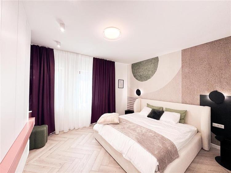 Apartament de inchiriat 5 camere Charles de Gaulle - 13