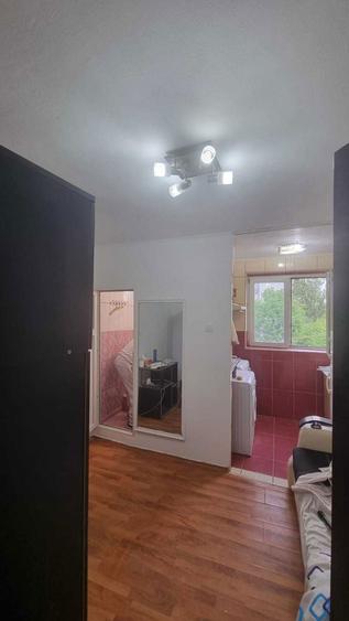 Vanzare garsoniera,17 mp,etaj 4 din 4 - 1