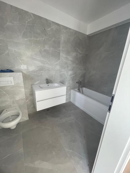 Compelx de case tip duplex in zona Parfumului. An 2023. Comision 0 - 12