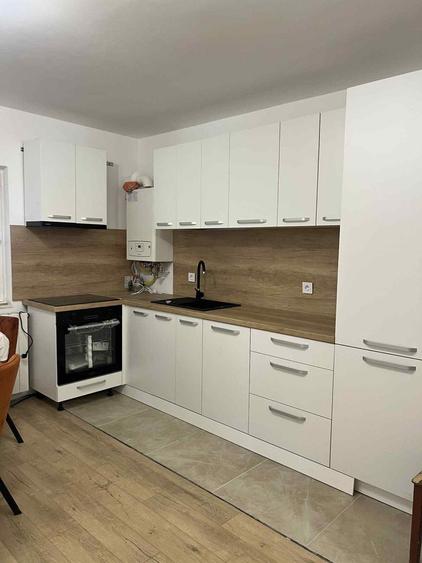 Ofer chirie/ cautam colega - 3