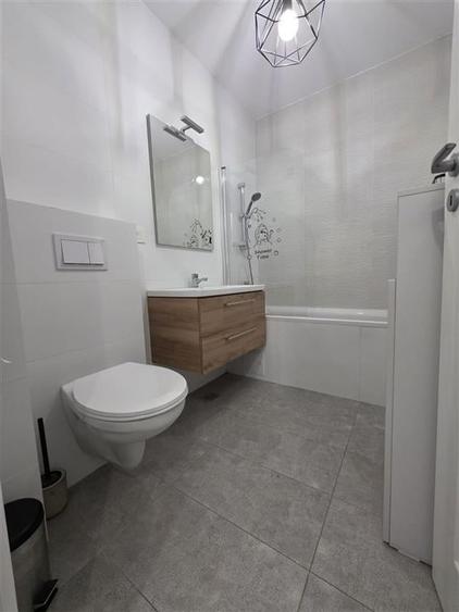 Apartament 3 camere Decomandat - Bloc Nou - Nicolina - 12