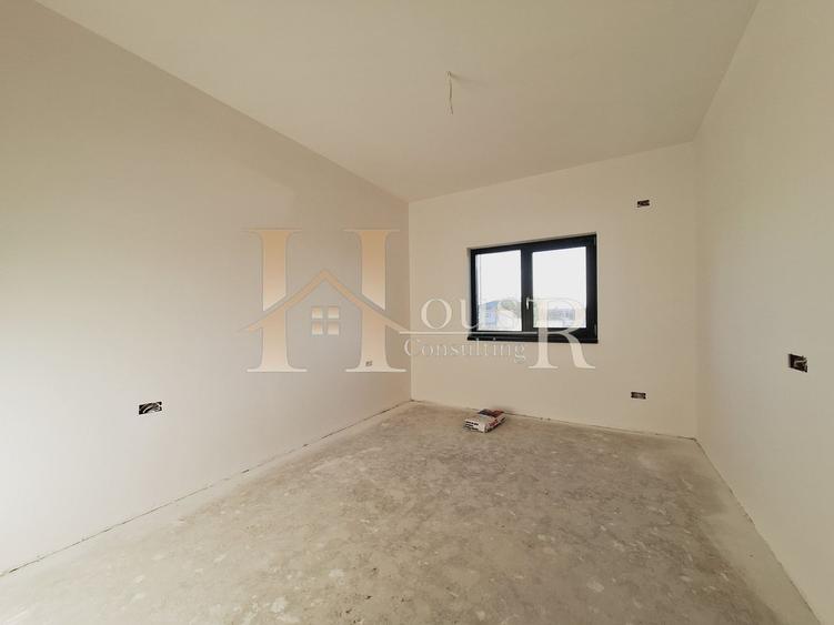 In oras. Duplex pe parter. Toate utilitatile. - 9