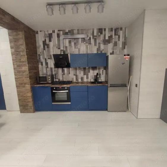 Garsoniera de inchiriat - Zona Damaroaia - 1