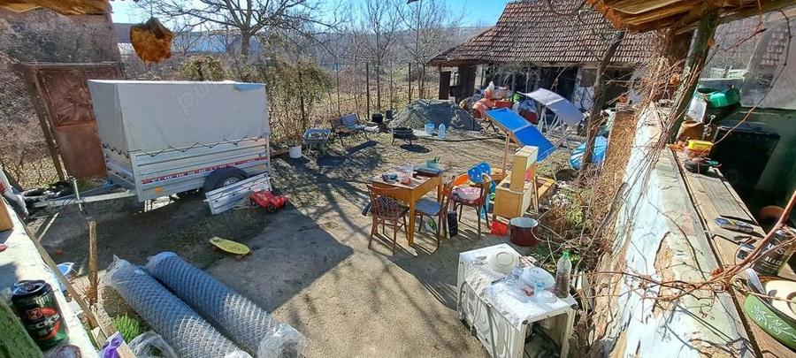 Casa 136 mp + anexa 56 mp + teren 1510 mp - 8