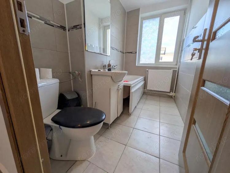 Orizont - STRADAL, Apart 2 cam decomandat, renovat, balcon lung - 5