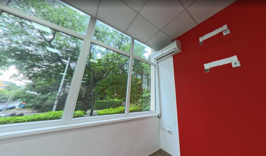 Spațiu Comercial Str. Clăbucet Nr. 5 parter partea din față Preț negociabi - 7