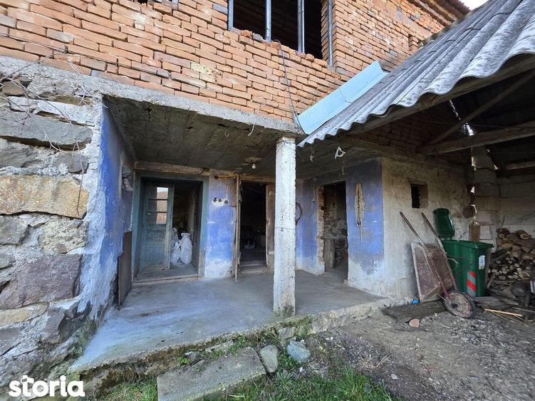 Pre? mic! Casa solida + teren generos 1887 mp ideal renovare - 14