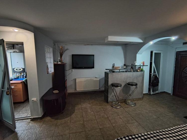 Garsoniera de Inchiriat - 3