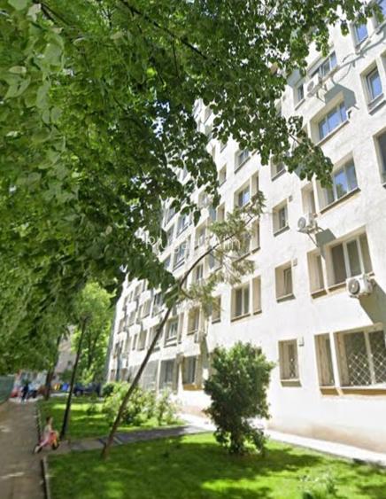 Obor,Mihai Bravu langa Primaria Sectorului 2