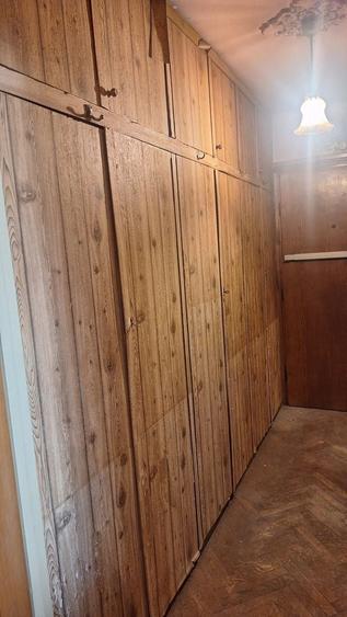 Apartament cu 3 camere semidecomandat în Drumul Taberei