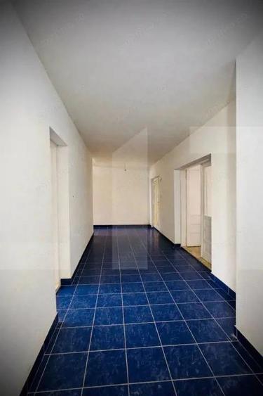 Apartament generos in duplex | Zona Gai, Arad | Parter + Etaj - 4