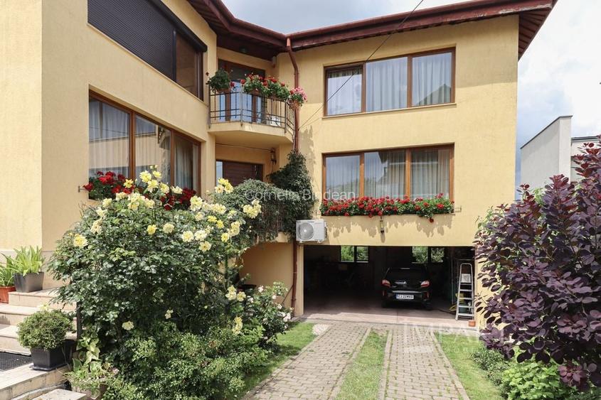 Casa individuala deosebita de vanzare, intr-o locatie de exceptie!