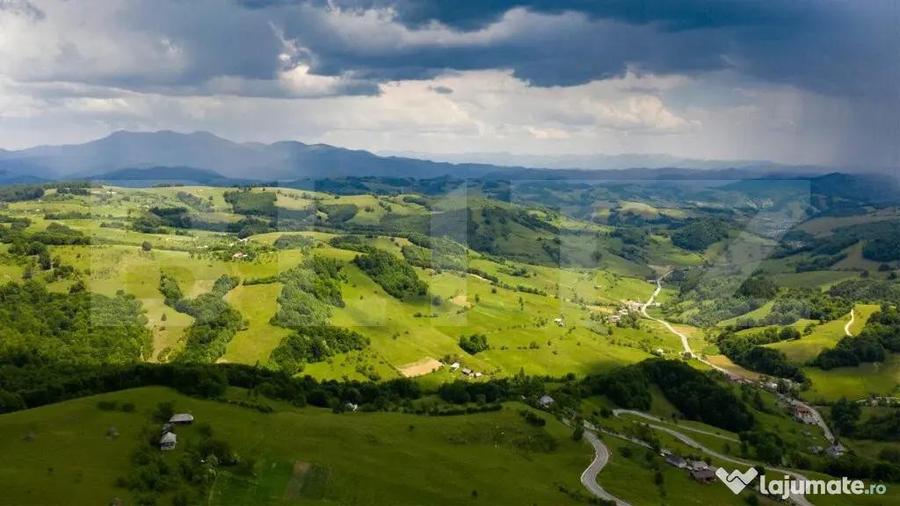 Teren extravilan, 130000 mp (13 hectare), zona turistica, Ra - 1