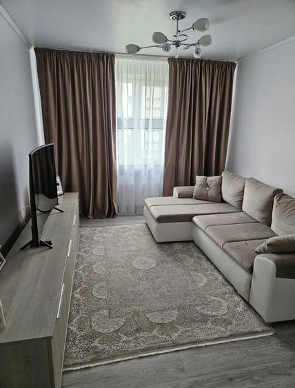Inchiriez apartament cu 3 camere - 3