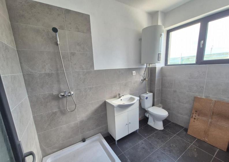 Inchiriere cladire P+1+M *vad intens* -zona RAR-Tg. Jiu - 9