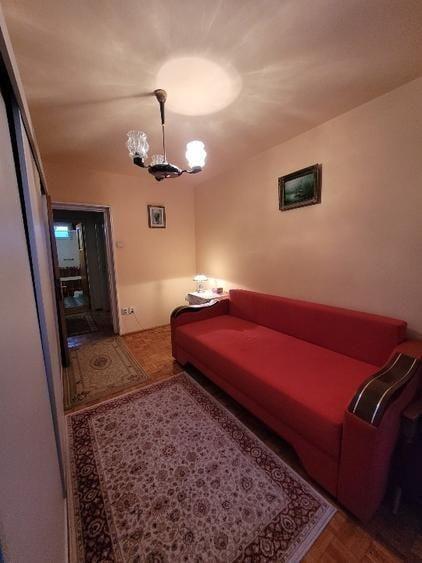 Apartament la etajul 1 cu 2 camere si balcon zona Cedonia - 6