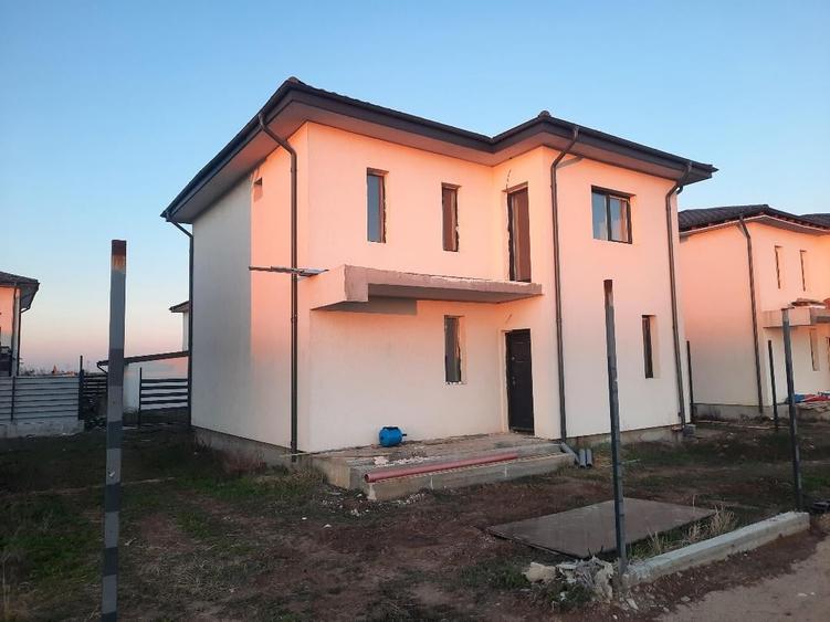 FARA COMISIOANE casa cu 4 camere P+1+pod gata finisata la cheie merita vazuta - 2