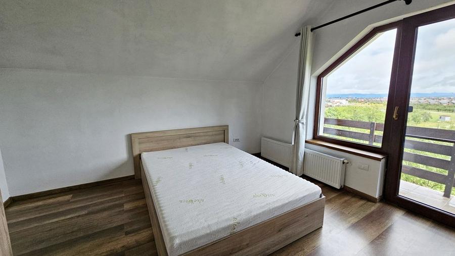 Vila noua-Sanpetru Dealul Lempes, zona verde si linistita - 11