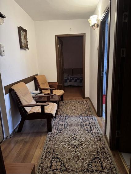 Apartament 3 camere de inchiriat - 1