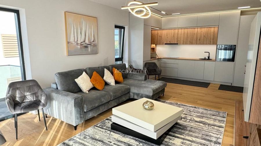 Apartament cu 3 camere decomandat în Pipera Apartament cu 3 camere decomandat în Pipera