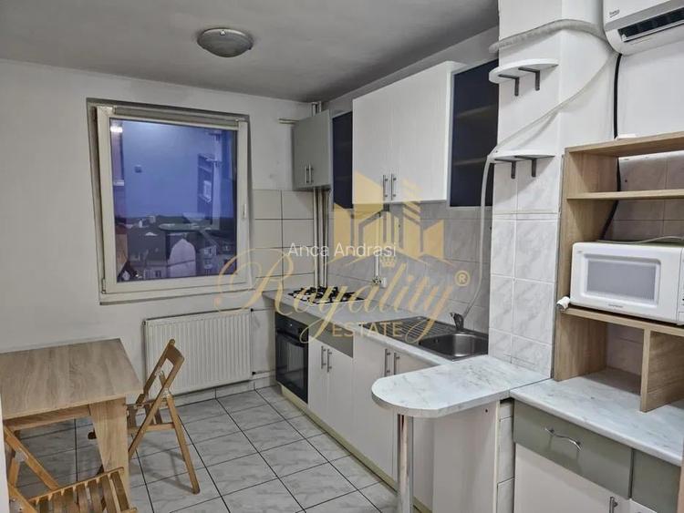 Apartament 2 camere, DECOMANDAT- Zona Spitalului Judetean