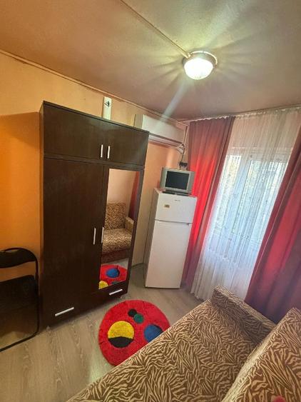 inchiriez camera camin - 4