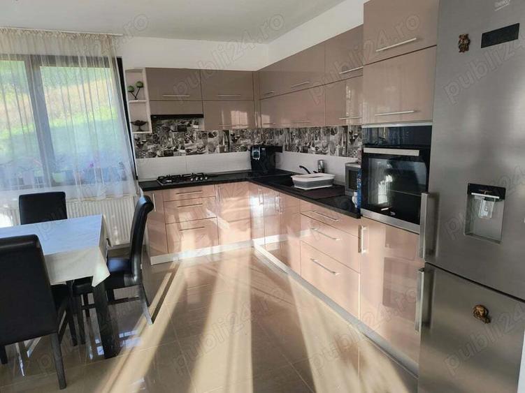 Casa si teren intravilan 2,7 hectare in Sovata - 3