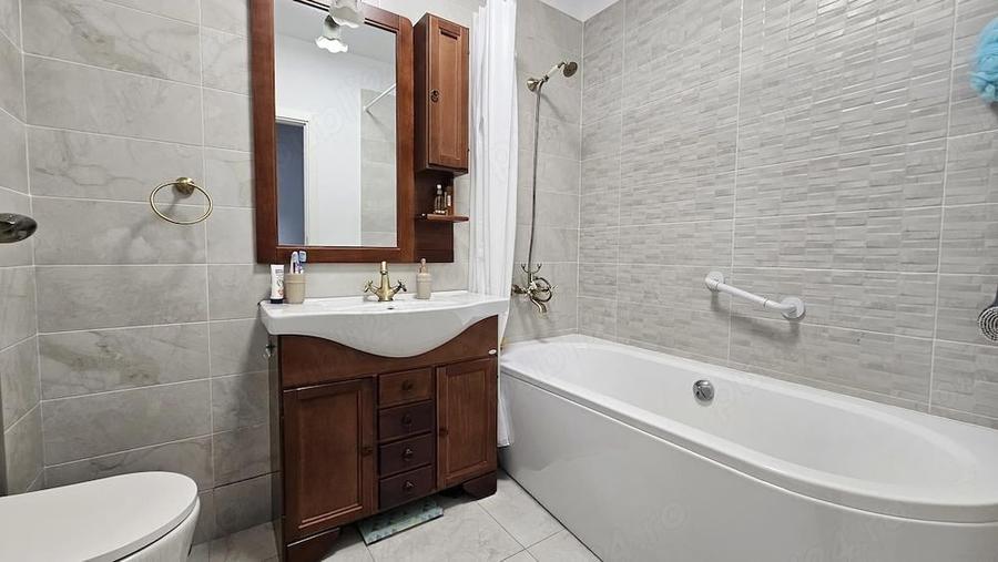 Vand apartament 3 camere + loc de parcare - 4
