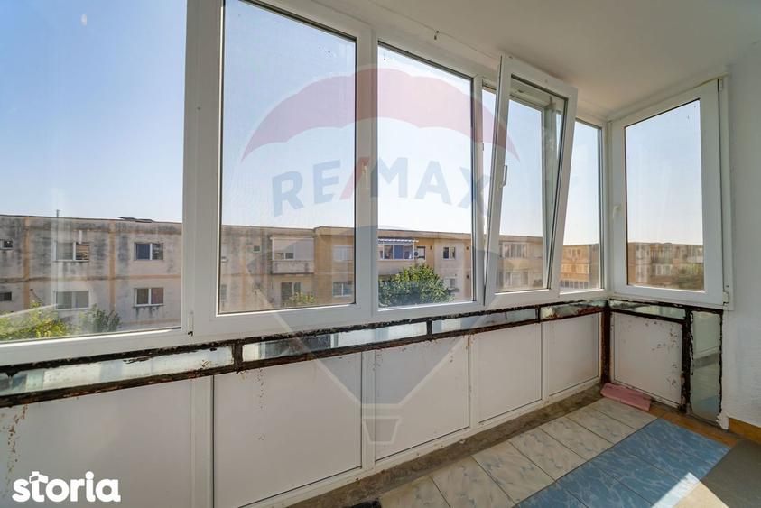 Apartament cu 2 camere de inchiriat in zona Micalaca - 11