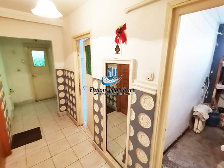 Apartament 2 camere, decomandat, Maratei 3 - 1