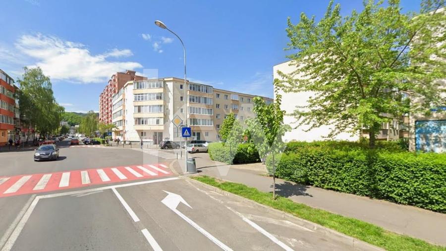 Apartament 2 camere-renovat+mobilat, Astra, Str Zorilor - Comision 0 - 4