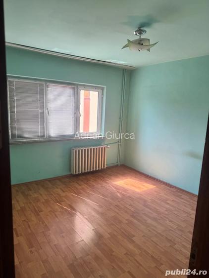 Apartament decomandat de vanzare. cartier sararilor