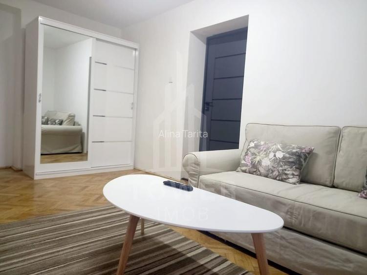 Apartament 2 camere de închiriat – Str. Piața Mare nr. 6, et. 1 – 550 €/lună