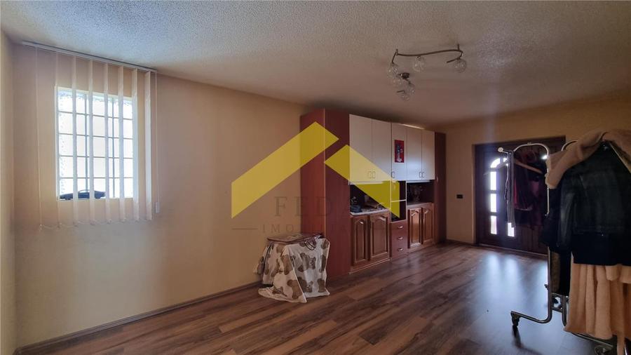 Casa cu etaj in Zadareni de vanzare - 3