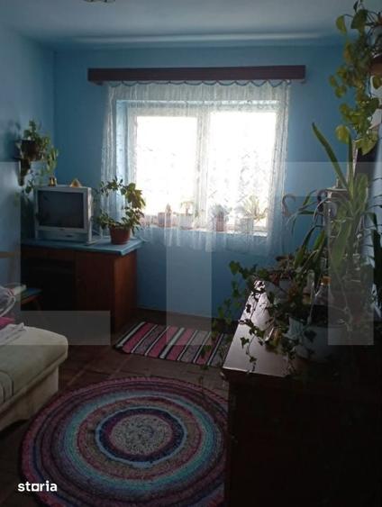Apartament cu 3 camere decomandat în Ozun