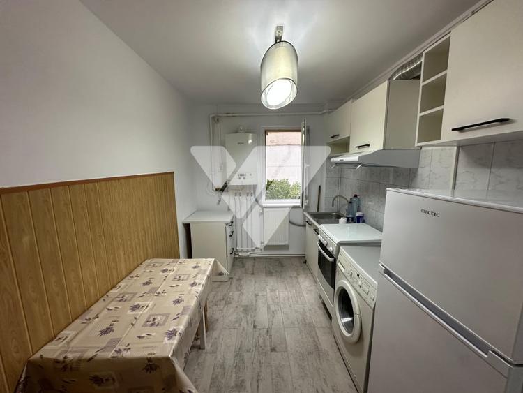 Apartament cu 2 camere semidecomandat, mobilat în Arhitecților - Calea Cisnădiei