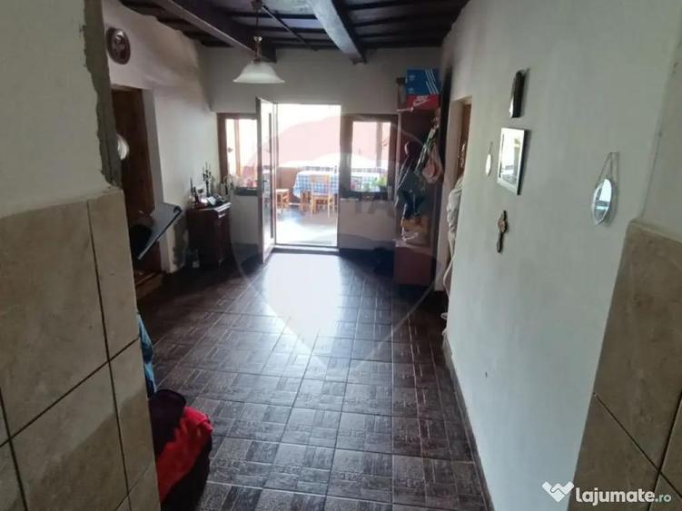 Casa de vanzare in stil vechi cu 3 camere si 3 arii i... - 8