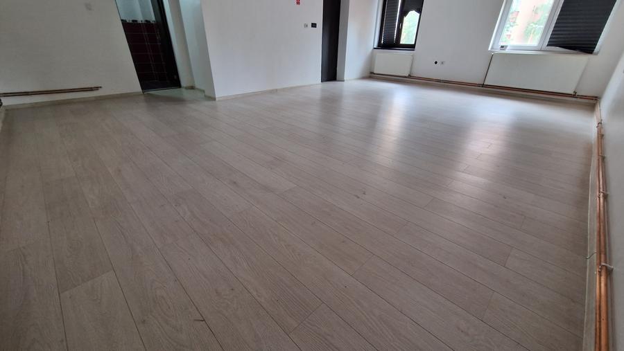 Spatiu comercial Vlahuta - 8