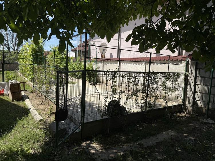 CASA DE VANZARE !!! Aleea Teilor nr 15 - 6