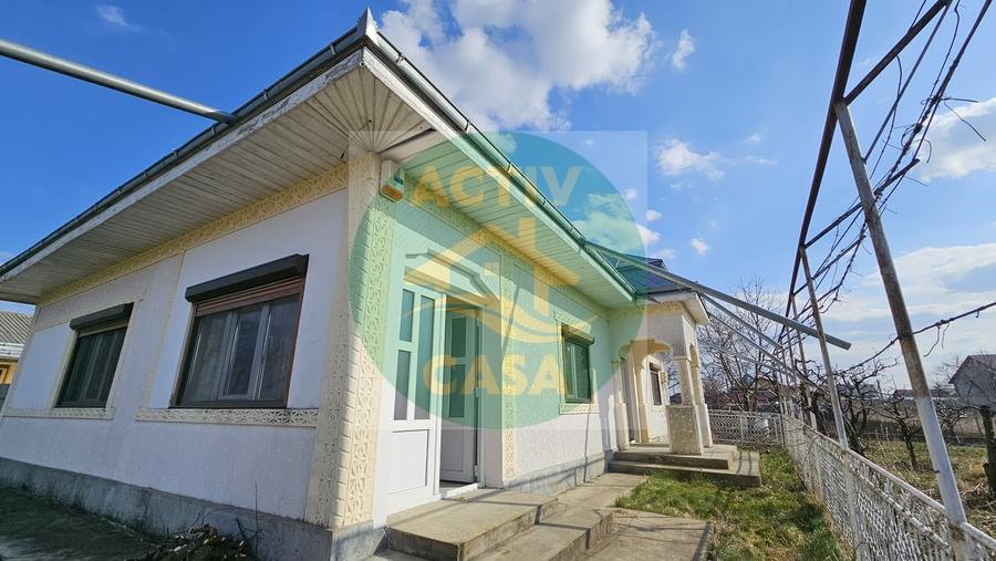 Casa din cramida, zona Tamaseni,Neamt - 1