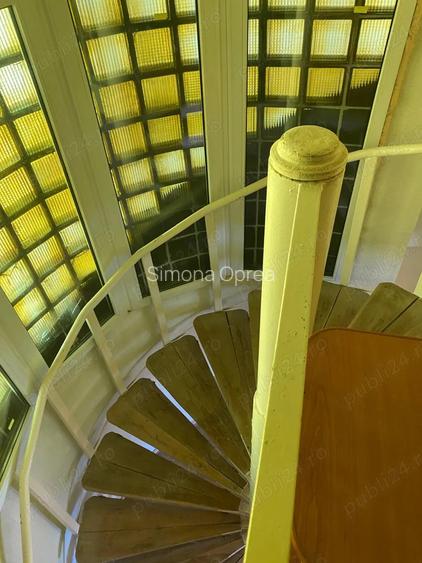 Apartament 4 camere Buzau Zona Ultracentral, structura cu scara interioara