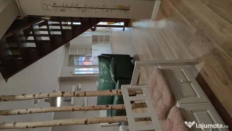 Apartament cu 3 camere decomandat în Ștrand