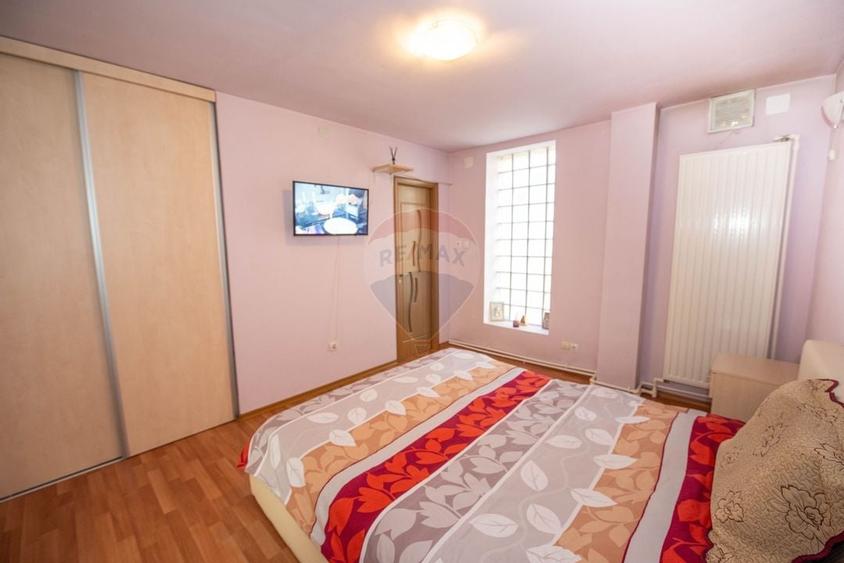 Casa cu 4 camere de vanzare,  suprafata utilă 157 mp, Calarasi - 23